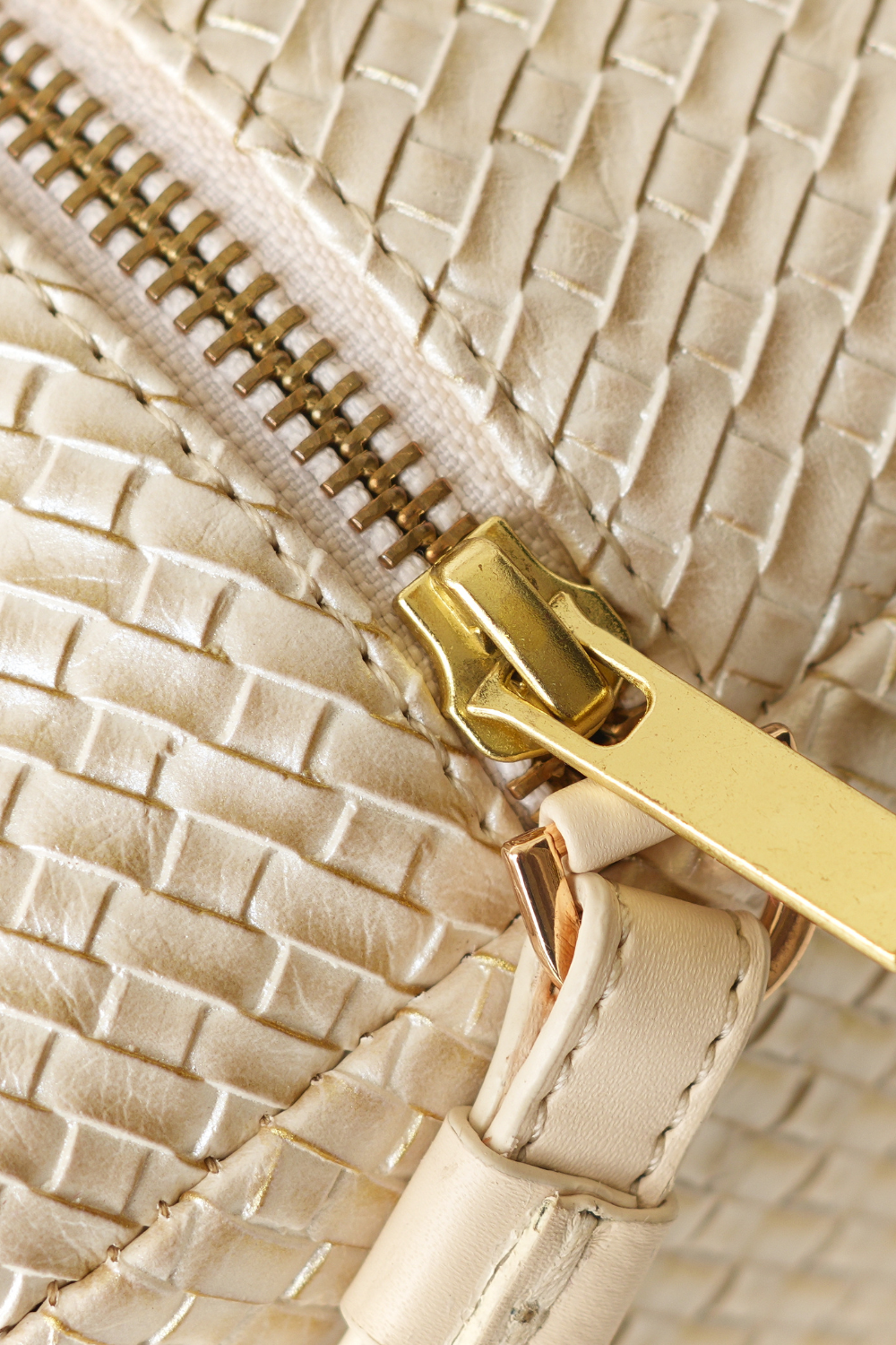 Pearl Prism Wristlet